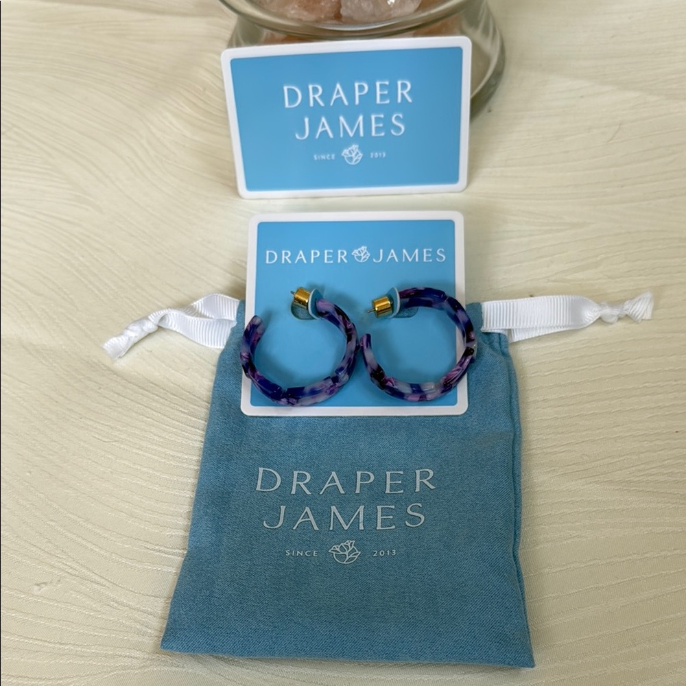 Draper James Chain Link Hoop Earrings - Picture 3 of 3